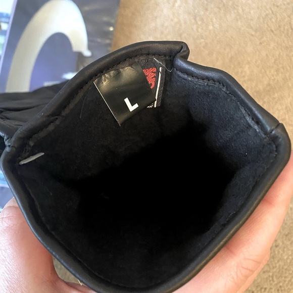 Thinsulate dressing gloves - Picture 2 of 4